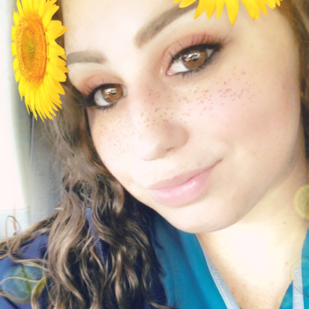 Meet your Posher, Amie